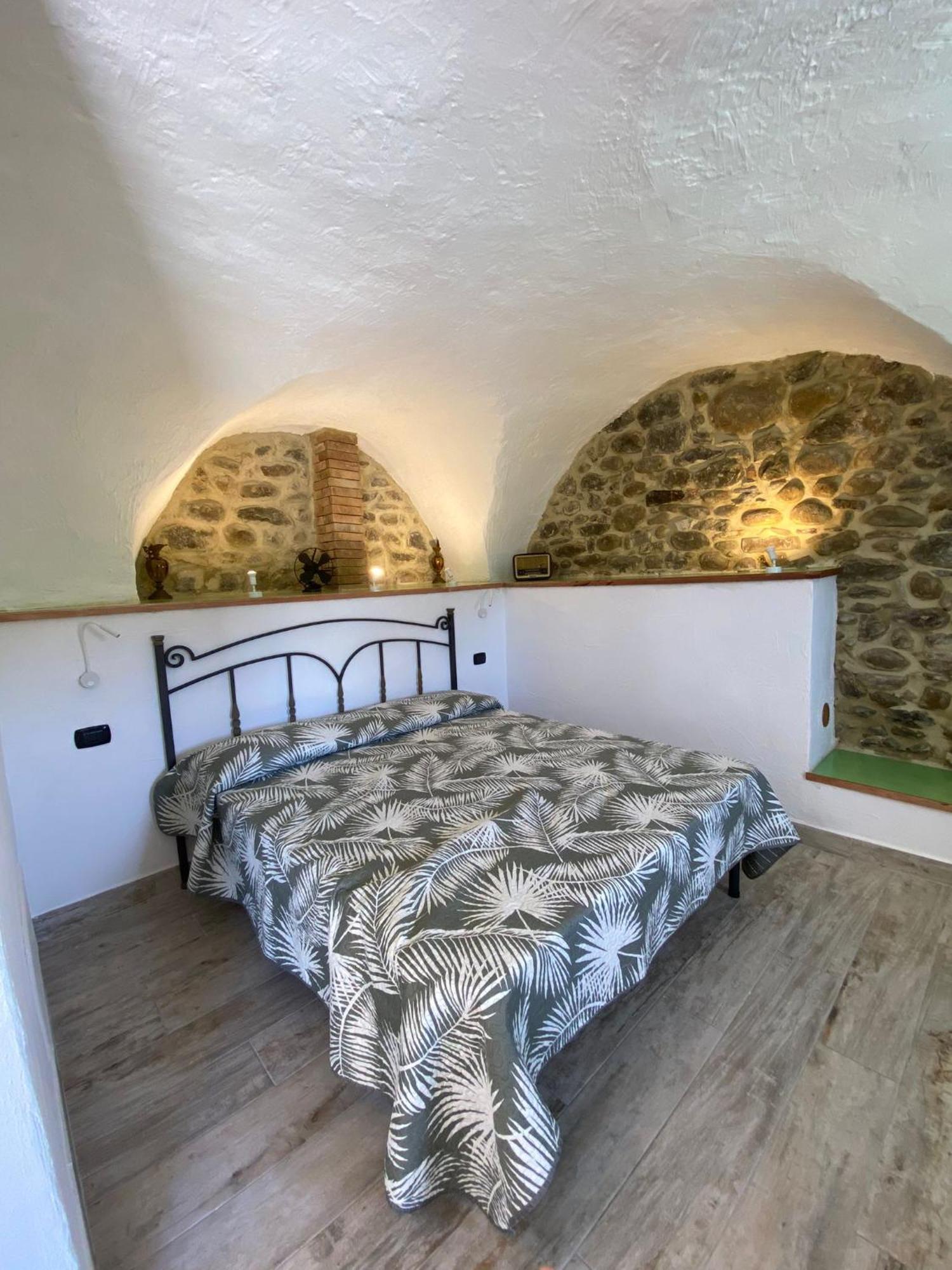 Agriturismo La Cascina Dei Chicchi Bagnone Exteriör bild